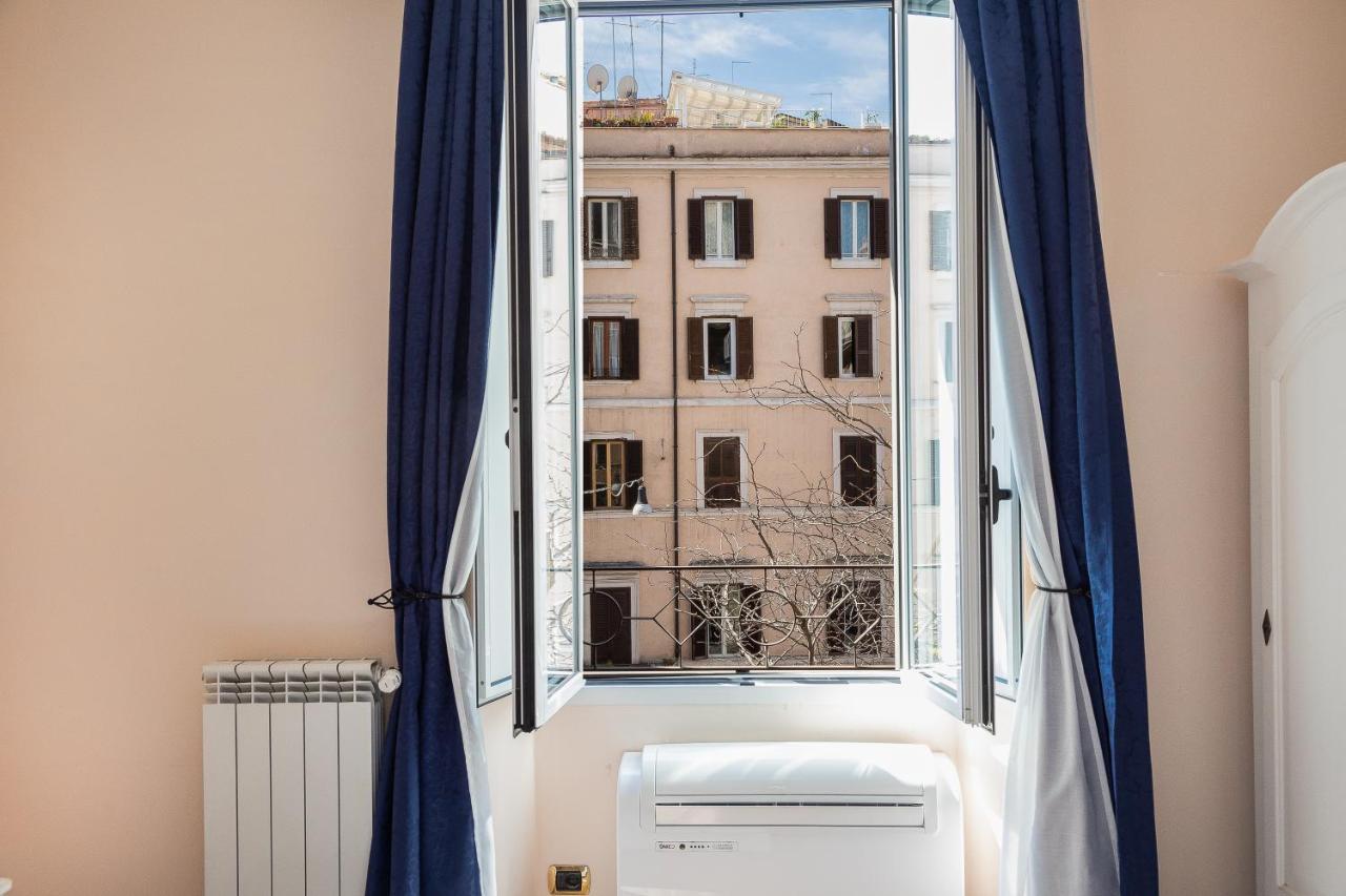 To 2* Roma